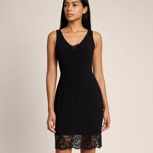 Ralph Lauren Women’s Classic Black Dress with Lace Accents Size 6